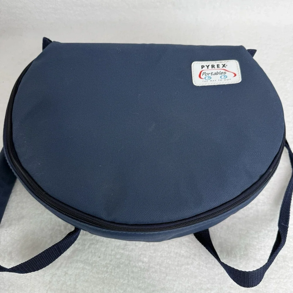 Pyrex portables blue